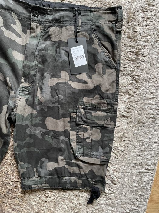 Pantaloni scurti/shorts cargo camo/camuflaj Brandit