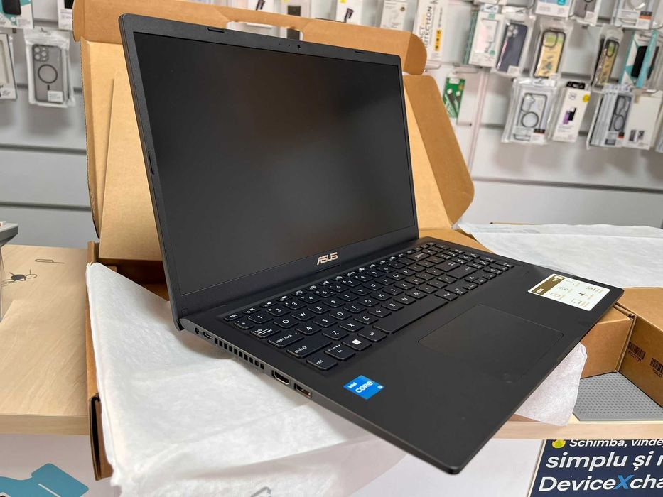 Laptop Asus VivoBook R1500E 15,6 INCH 256 SSD 8GB RAM * Garantie *Buy Back * deviceXchange