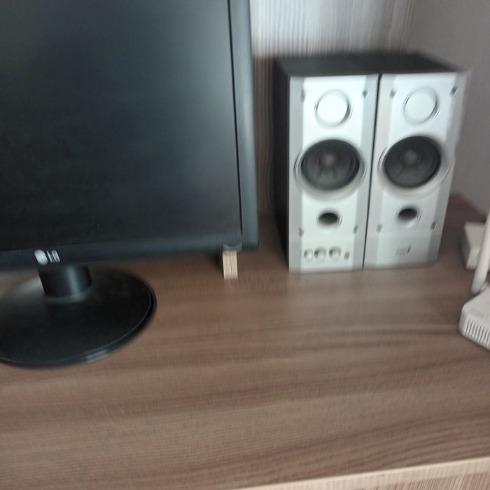 Vând monitor LG și unitate centrala