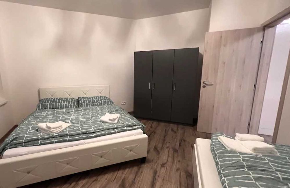 Дава се под наем Тристаен апартамент в Пловдив, Кършияка - 98 кв.м за 450 € - Снимка #3