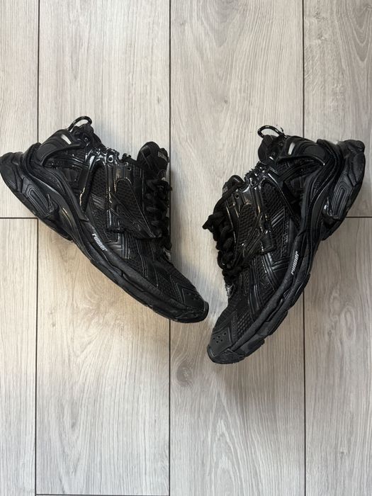 Запазени Черни Balenciaga Runner размер 45