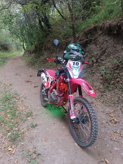 Эндуро мотоцикл Bek moto