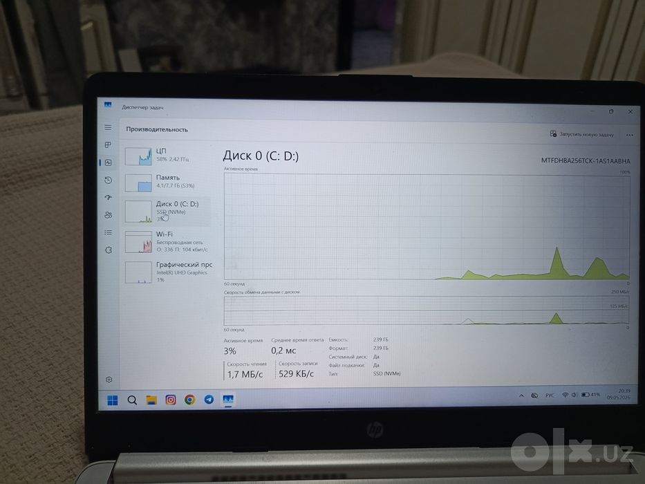 HP notebook sotiladi yaxshi holatda