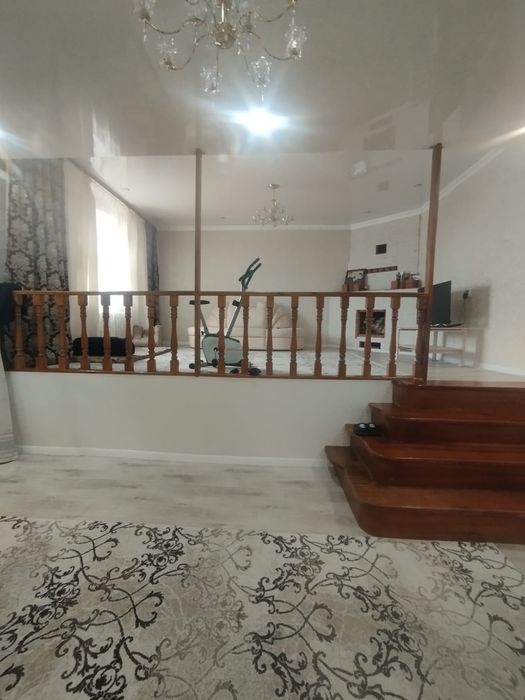 3х этаж.коттедж, район Церкви!!!