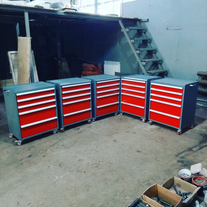 Тележка инструментальная