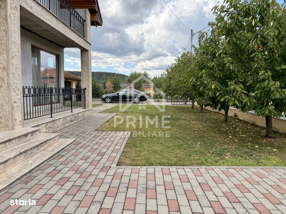 Casa de vanzare | 4 camere | Teren 500 mp | Garaj | Aiud