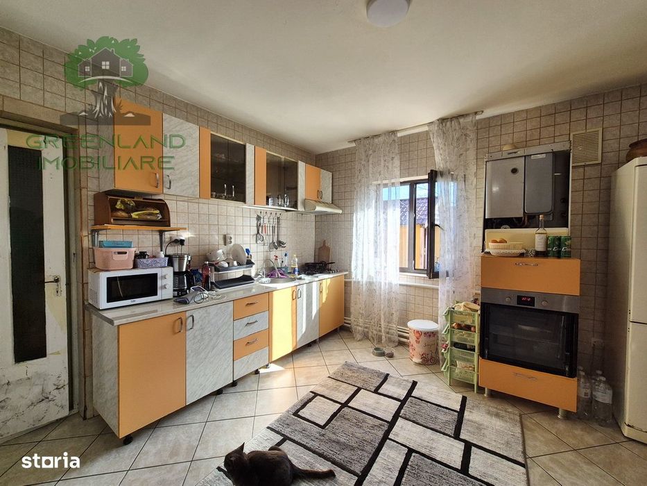 CASA 5 camere, 2 bai, 206mp, teren 500mp, DANCU