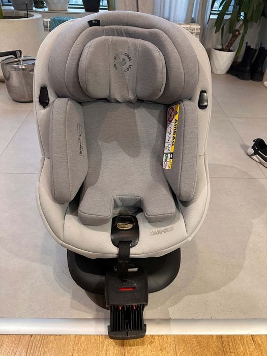 Maxi Cosi Mica столче за кола
