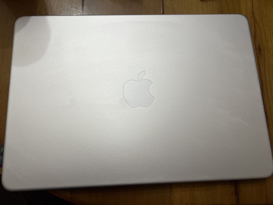 Macbook neo yangi