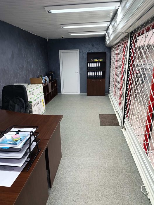 Продавам: Просторен преместваем офис контейнер (9х3м) с WC/склад !