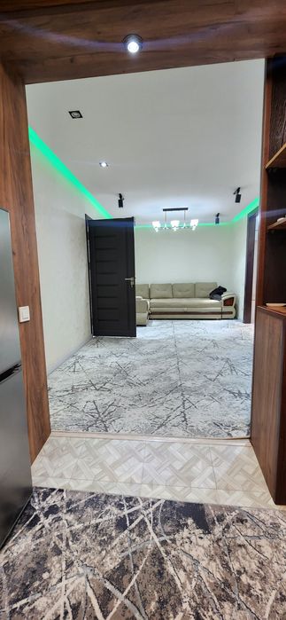 Срочно продается 2 ком.. пред. 3 ком.. квартира Вокзал . Можно Ипотека