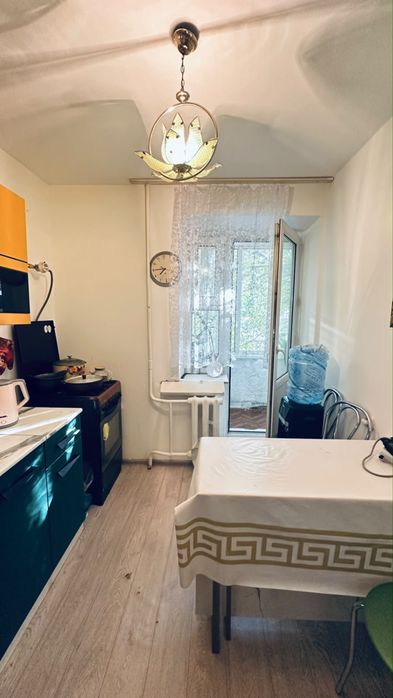 Продам 2 ком квартира район Кунаева