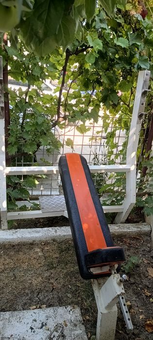 Bancă împins piept