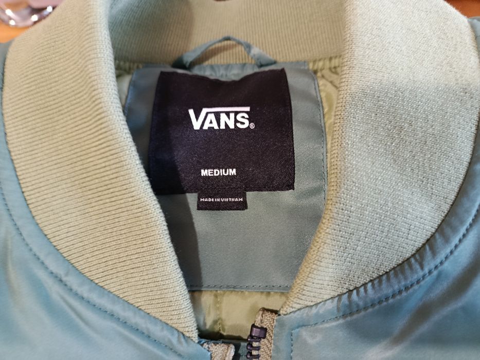 Оригинални Зимни якета Vans - чисто нови с етикет