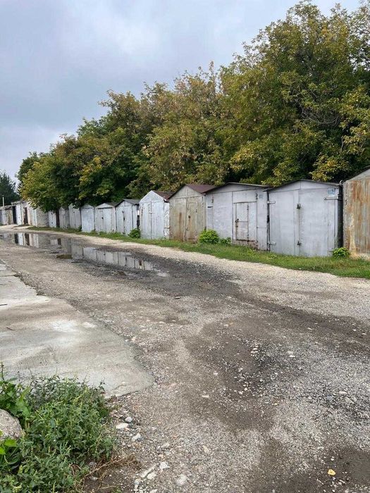 Продам металлический гараж 24 м²