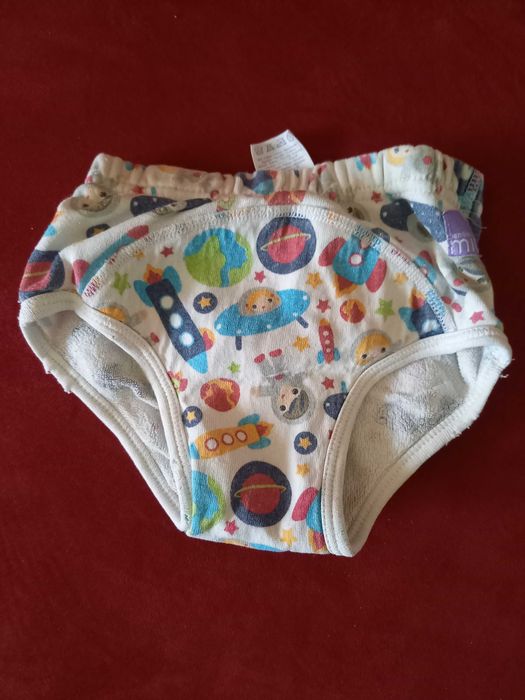Пелени за многократна употреба и памучни гащички