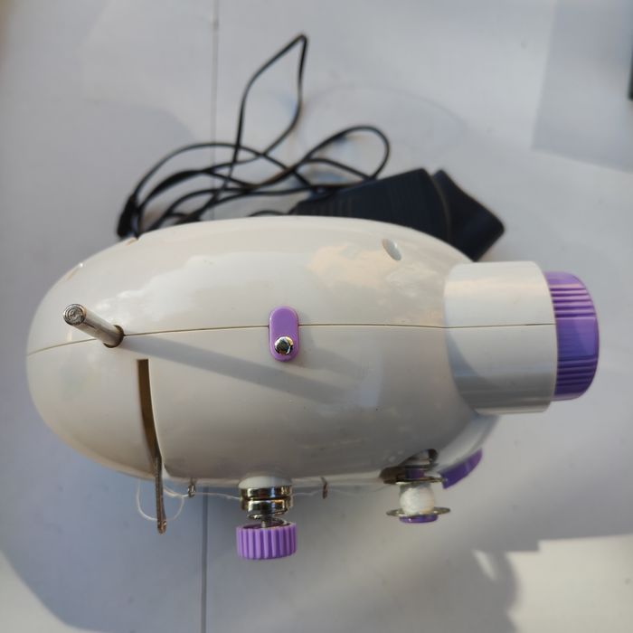 Продам швейную машинку