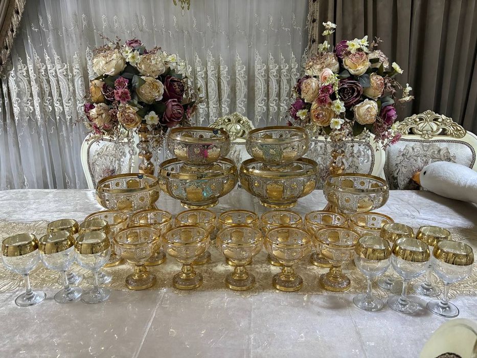 Богема идишлари тўплами сотилади