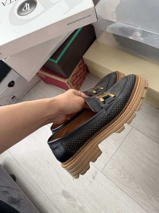 Продам лоферы 37 размер