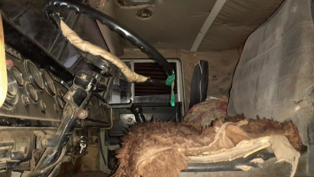 Продам камаз бортовой 5320