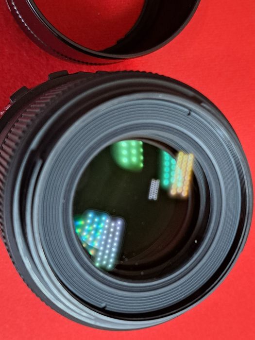 Sigma 105 f2.8 OS HSM macro Nikon, ca si nou