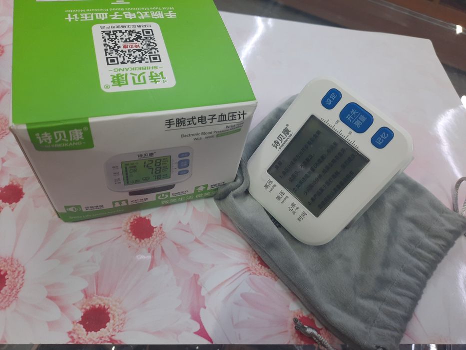 Продам тонометр новый.