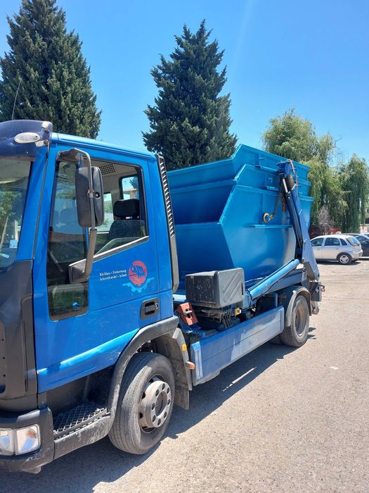 Контейнери за отпадъци