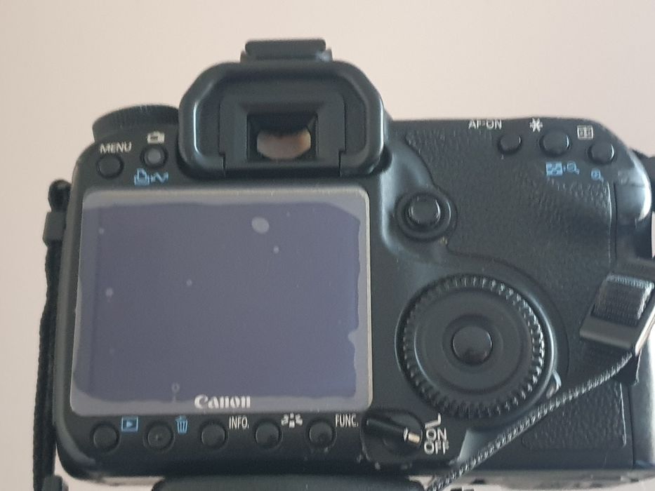 Дигитален фотоапарат  DSLR  Canon 50D