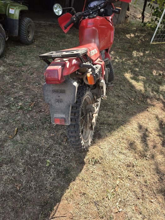 Honda NX  650  Dominator