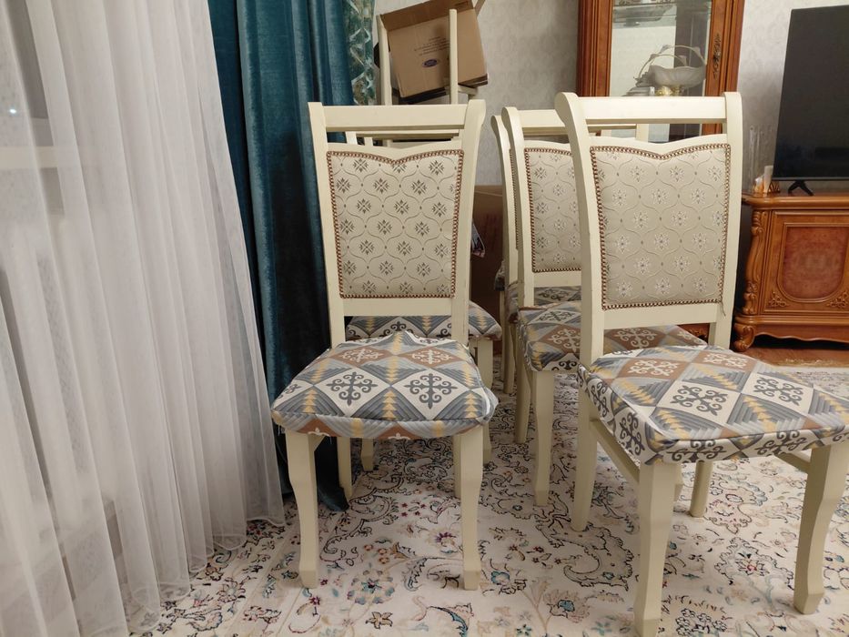 Продам стуля хорошом состояние