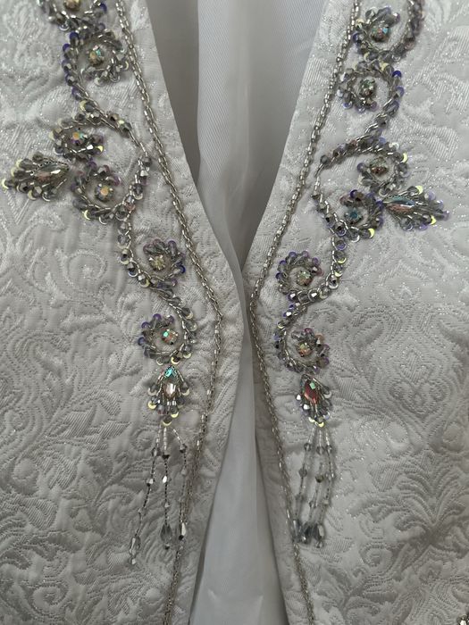 Кәжекей сатылады