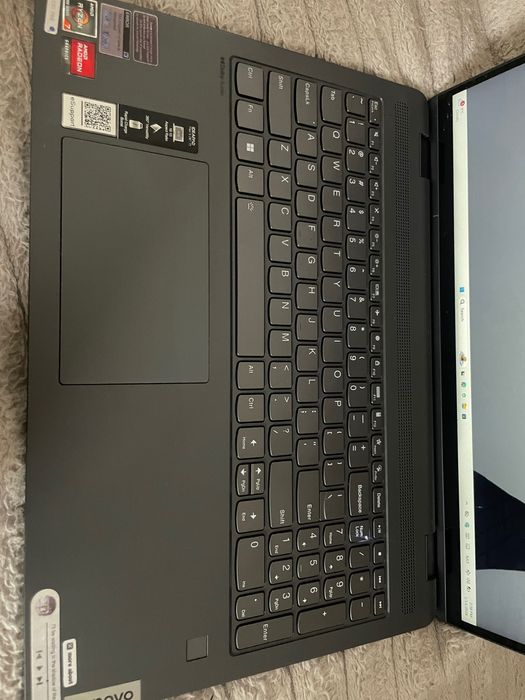 Lenovo IdeaPad Flex 5 16ALC7 - Type 82RA