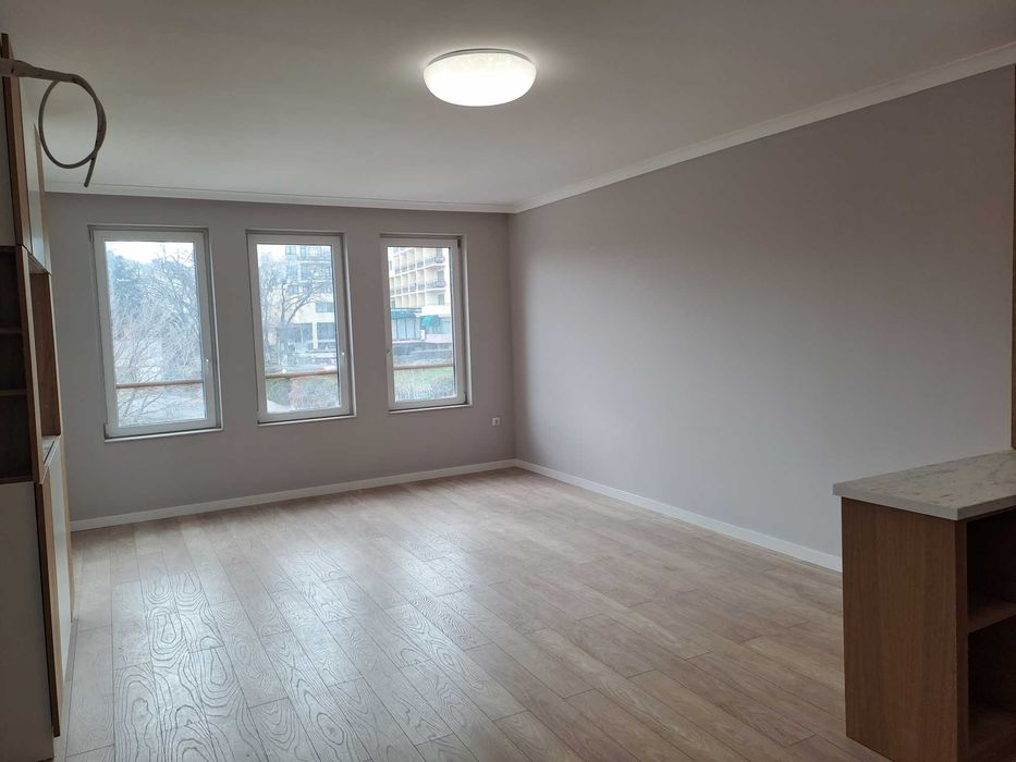 Продава се Тристаен апартамент в к.к. Св.Св. Константин и Елена - 115 кв.м за 2160 €/кв.м - Снимка #7