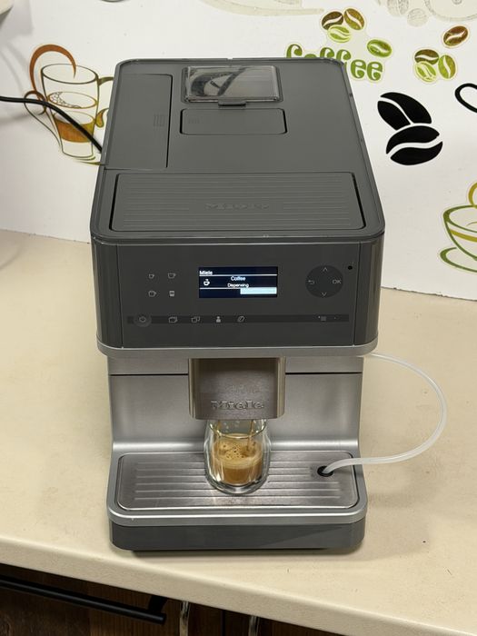 Кафемашина кафе автомат miele CM61 с гаранция