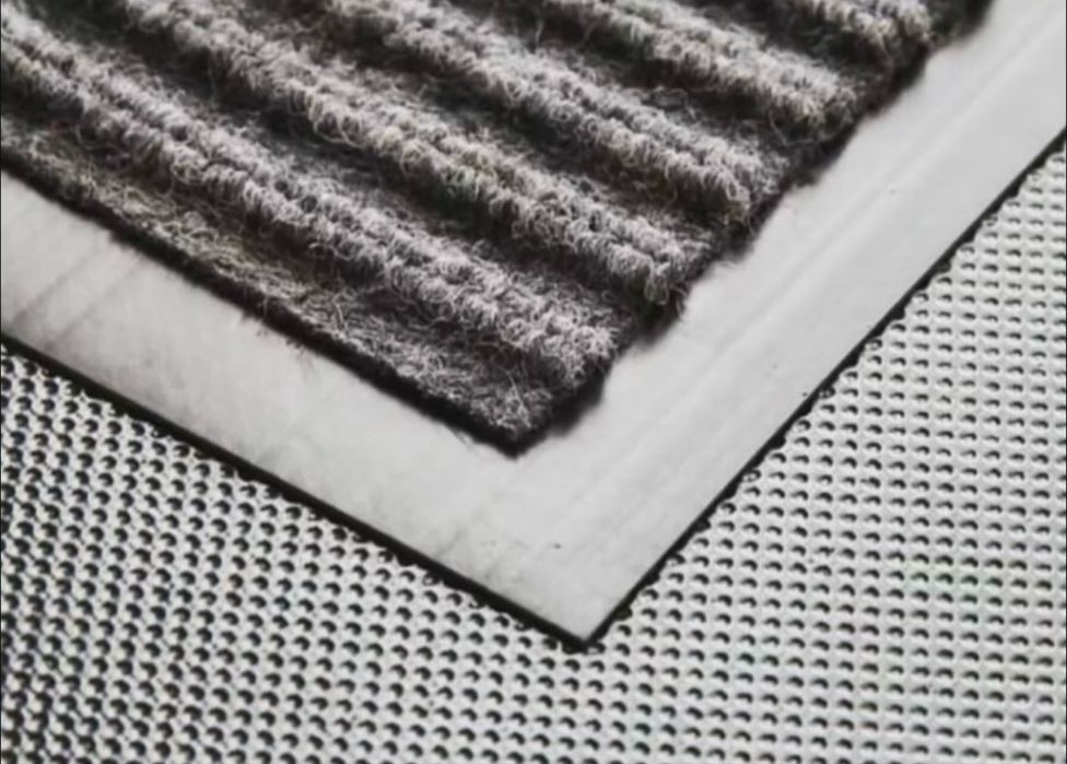 Йулак учун резина гилам