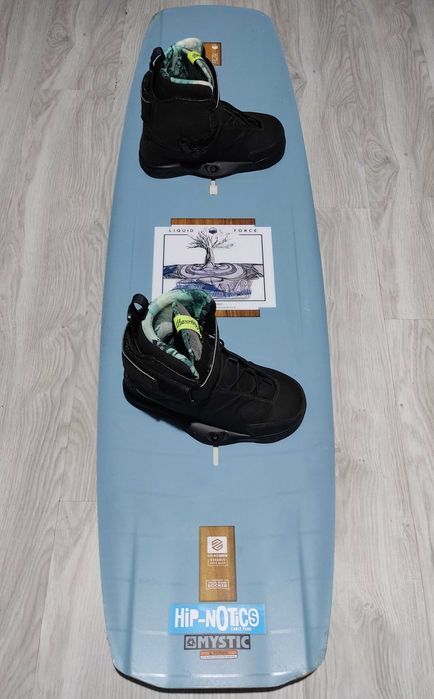 Висок клас уейкборд сет Liquid Force PEAK 146 с обувки Liquid Force TREK 4D 42 - 44 номер