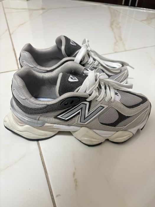 New Balance 9060 обувки