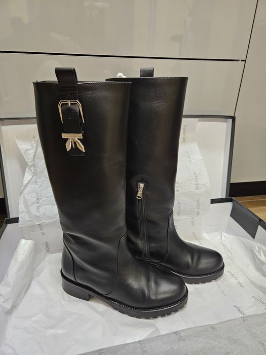 Оригинални Кожени Ботуши Patrizia Pepe.
Цвят: Черен. Заоблен връх. 
За