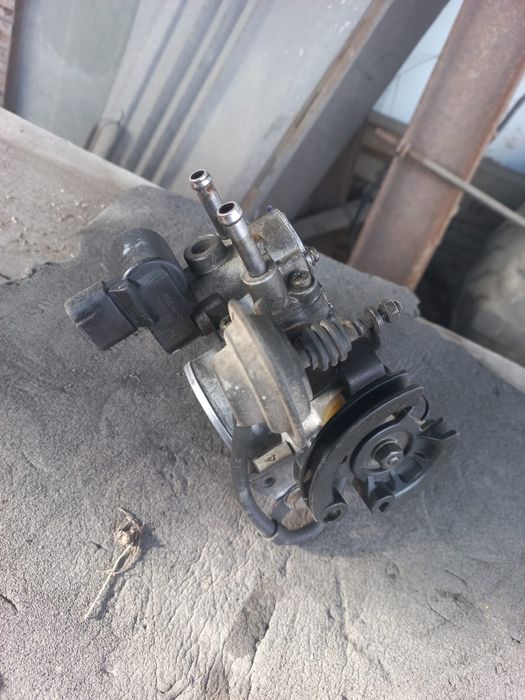 Заслонка дроссель 5s fe