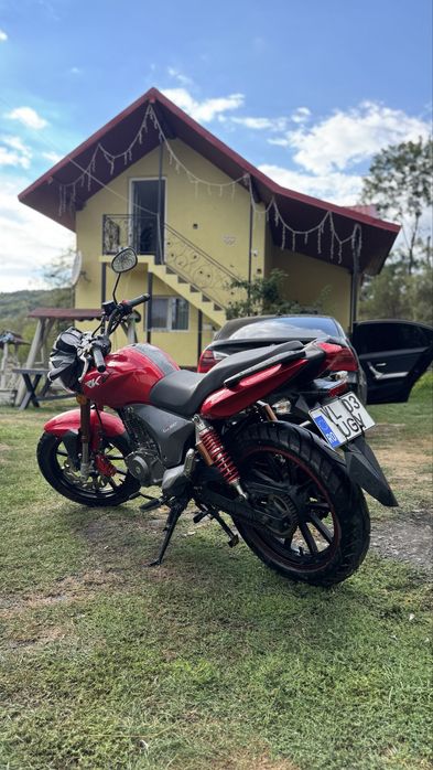Motocicleta keeway rkv de 125 cc, 3.000 de kilometri reali, toate actele inregula.
