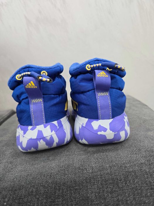 Оригинални ботушки Adidas