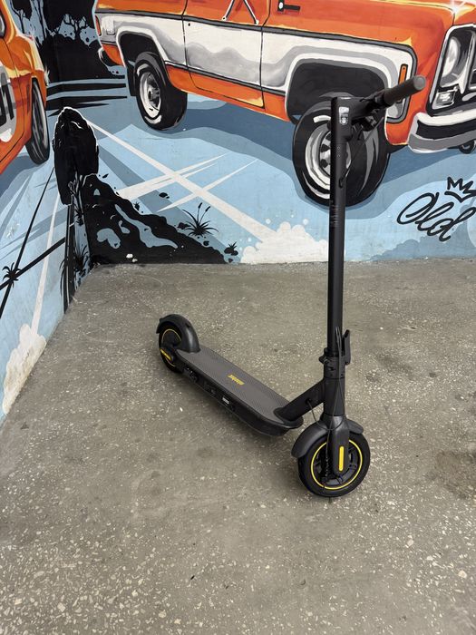 Электросамокат Ninebot g30p max