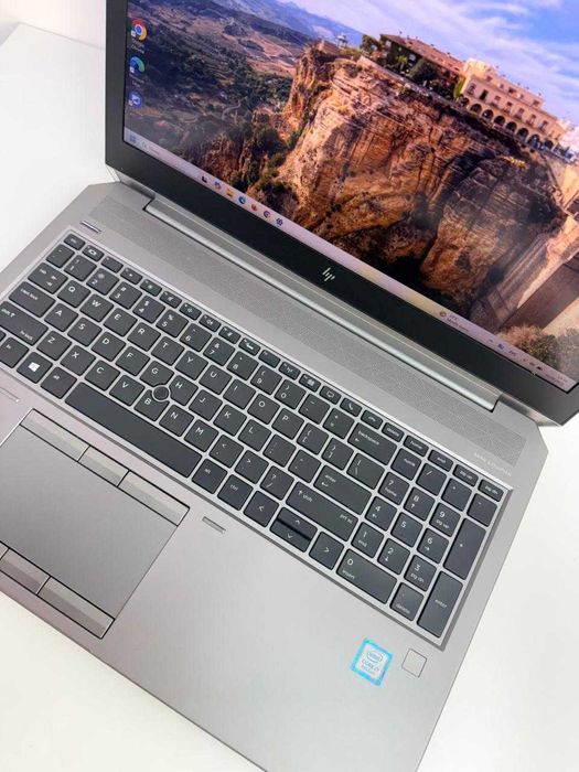 HP ZBook 15 G5 Ноутбук