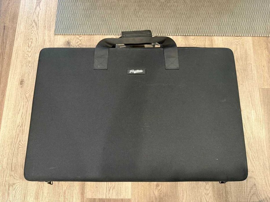 Pioneer DJ XDJ-RX3 cu suport pentru boxe Headliner