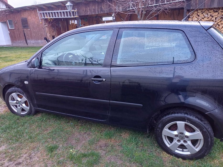 Volkswagen 2002 cu 2 uși