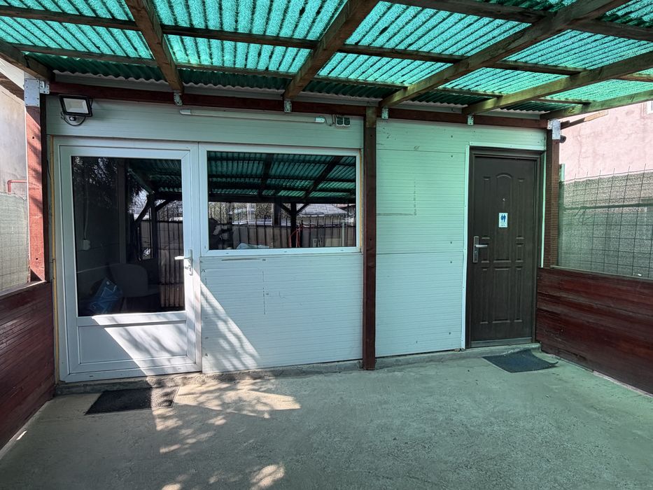 Spatiu comercial de inchiriat, pozitie excelenta, trafic auto si pietonal intens