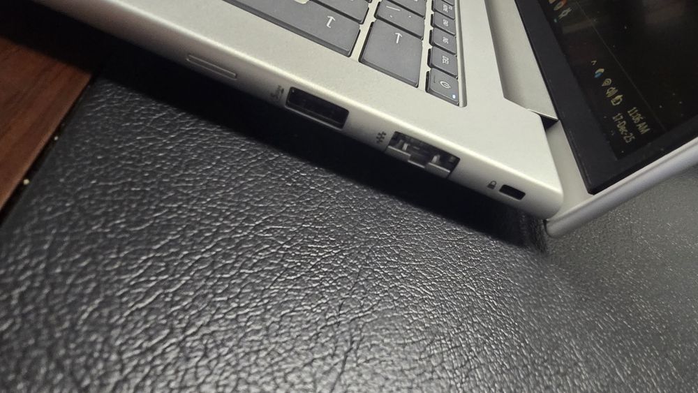 Laptop HP Probook 445 14 inch G11 AMD Ryzen 3