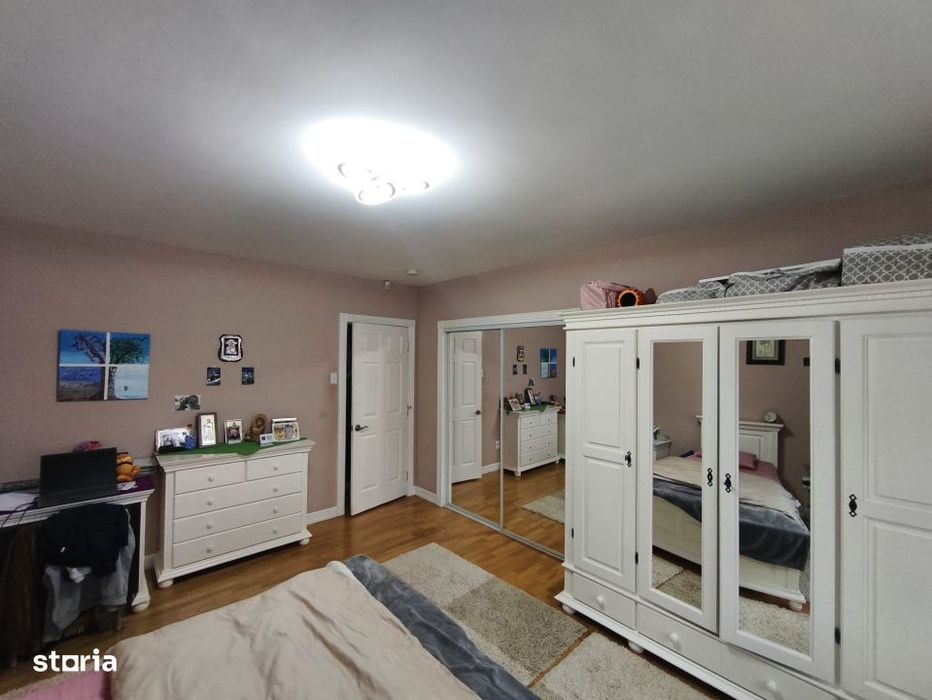 Casa in stil american, 120mp, 2450mp teren, Radauti