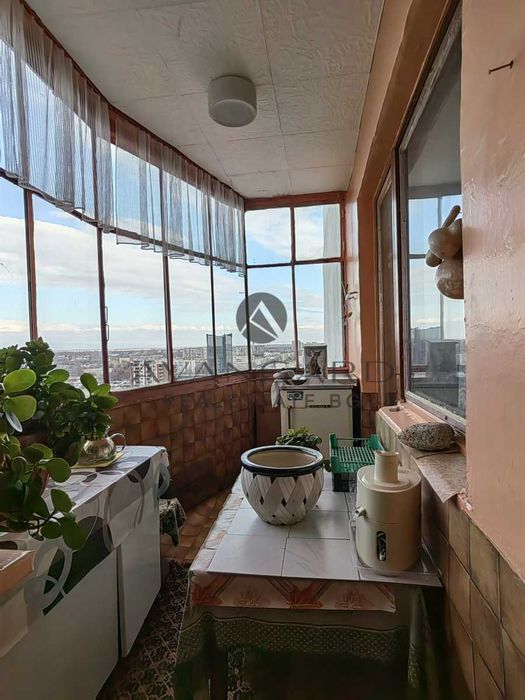 Продава се Тристаен апартамент в Пловдив, Кършияка - 115 кв.м за 1174 €/кв.м - Снимка #3