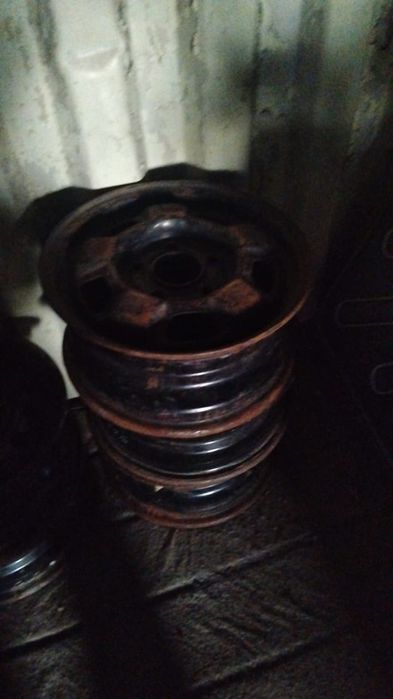 Диски на машину диаметр 14